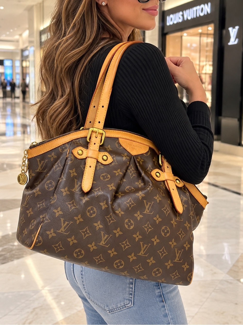 Louis Vuitton Tivoli GM Monogram Canvas Shoulder Bag Authentic COA
